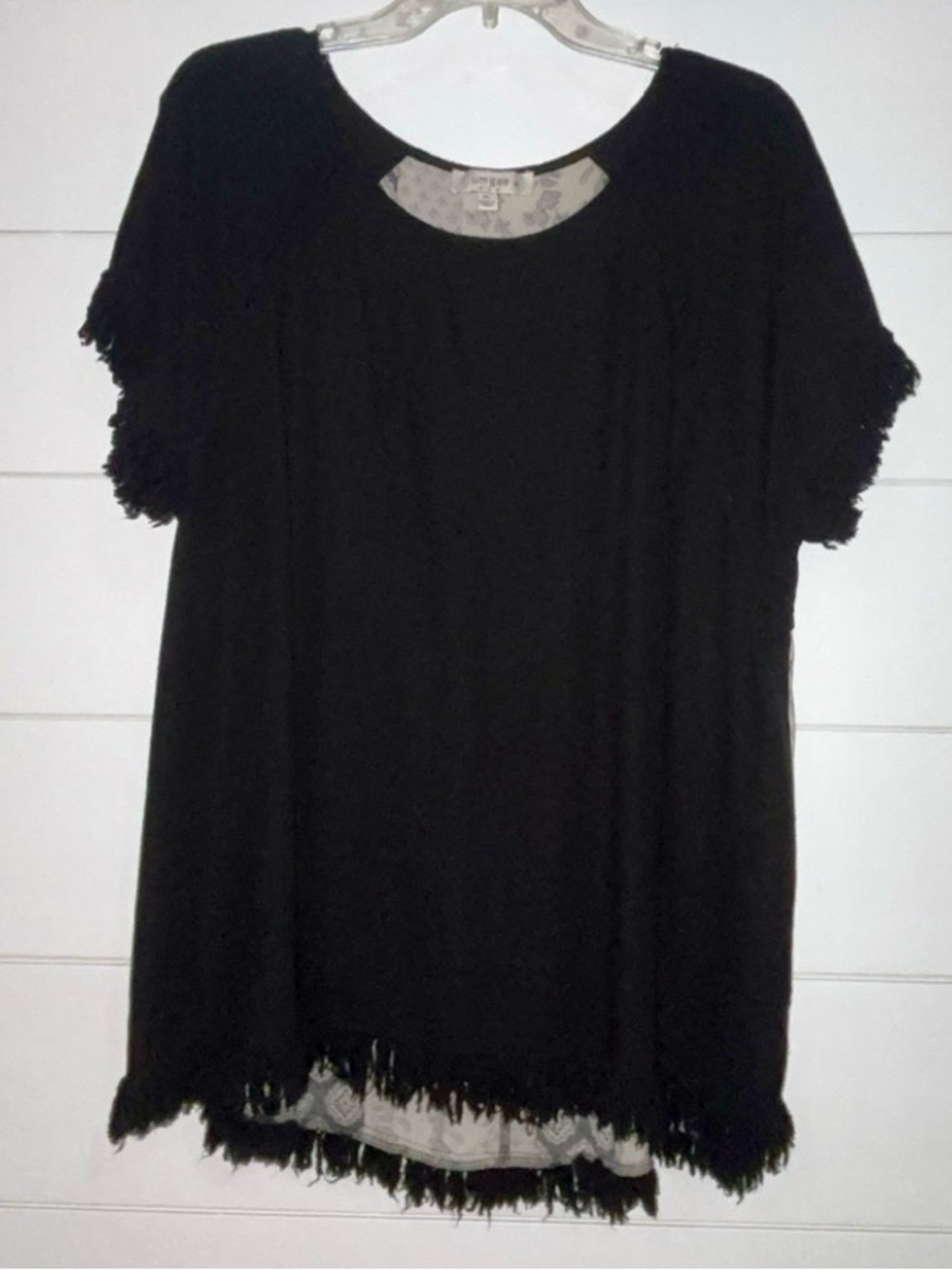 Umgee Black Fringe Short Sleeve Tunic Top